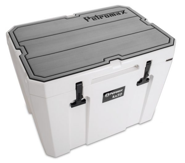 Petromax Haftauflage für Kühlbox in grau mit Linien für kx50